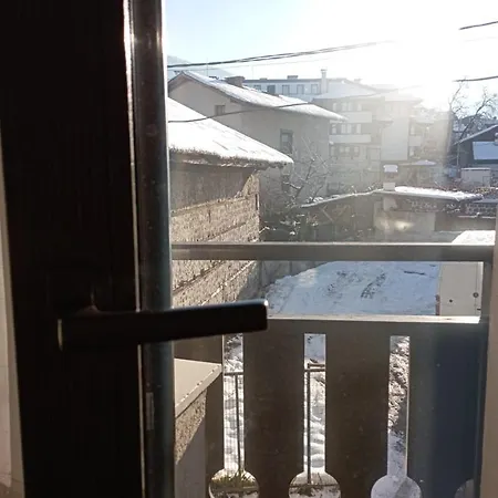 Riskyoff 호텔