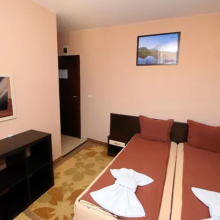 Riskyoff Otel 2*
